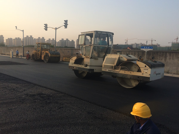八号线三期永久市政道路及桥梁改造工程
